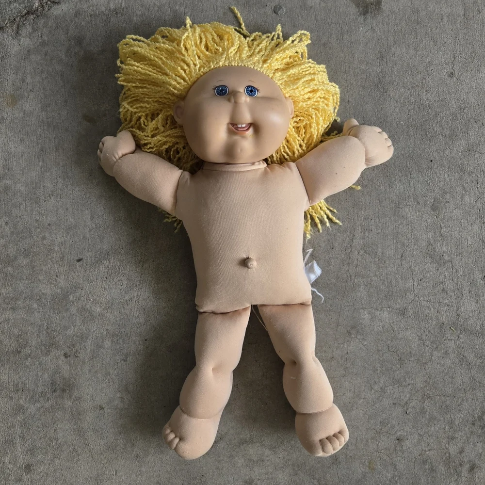 Vintage CABBAGE PATCH KIDS 18